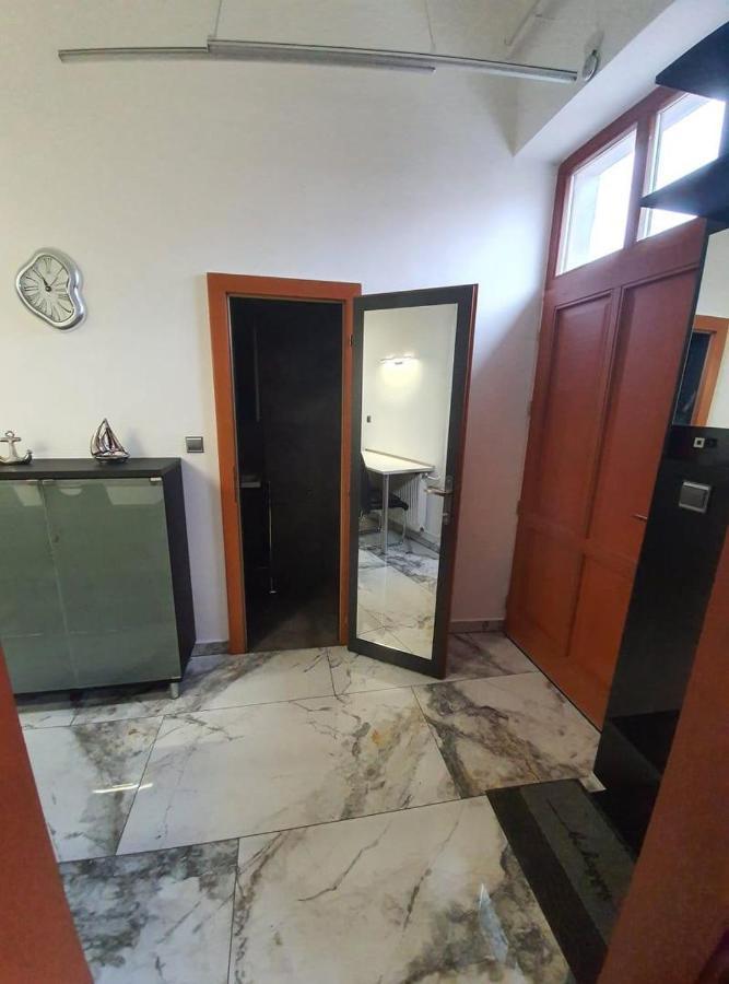 Monar City Center Apartment Free Parking Kosice Exterior photo